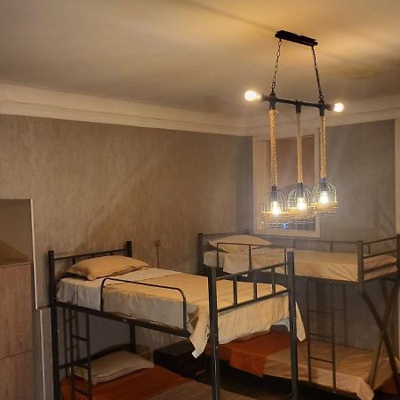 Orbeliani Hostel Tiflis Habitación foto